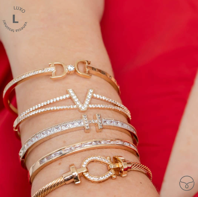 What is a Semi Fine Jewelry Vanessa Tessinari Jewelry